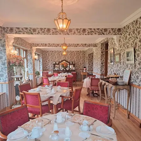 Cavangarden House Couette-café
