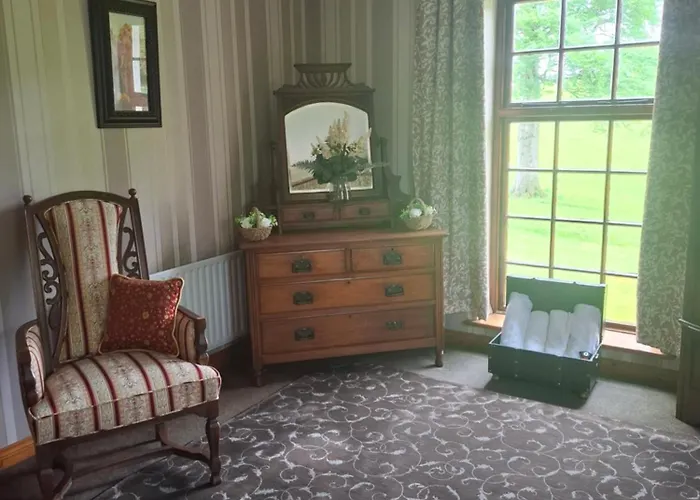 Panzió Cavangarden House *